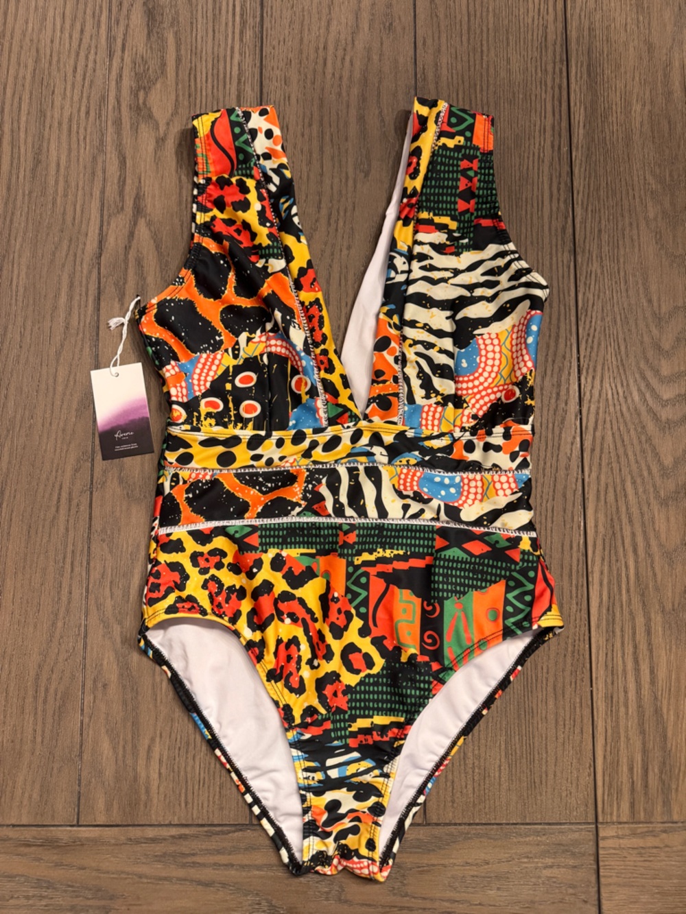 Averie Swimwear - Harlow M (NWT)